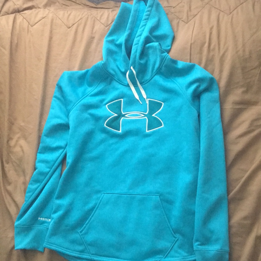 Blue underarmour sweatshirt